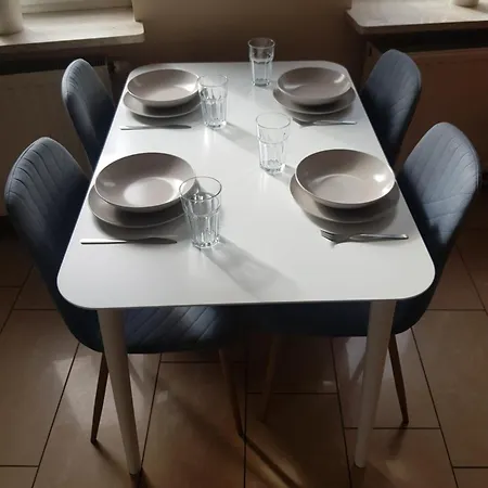 Duzy Przestronny Z Darmowym Parkingiem I Dwoma Balkonami * وارسو