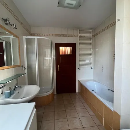 Duzy Przestronny Z Darmowym Parkingiem I Dwoma Balkonami Apartment Warsaw