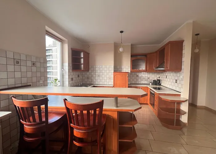 Duzy Przestronny Z Darmowym Parkingiem I Dwoma Balkonami Apartment *