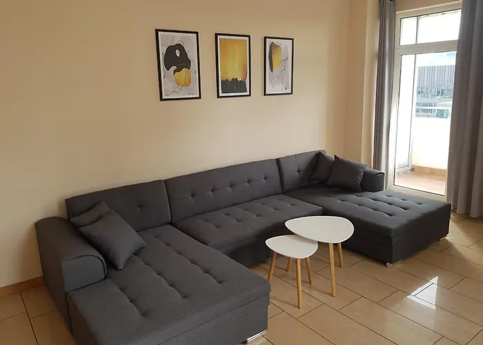 Duzy Przestronny Z Darmowym Parkingiem I Dwoma Balkonami Apartment Warsaw